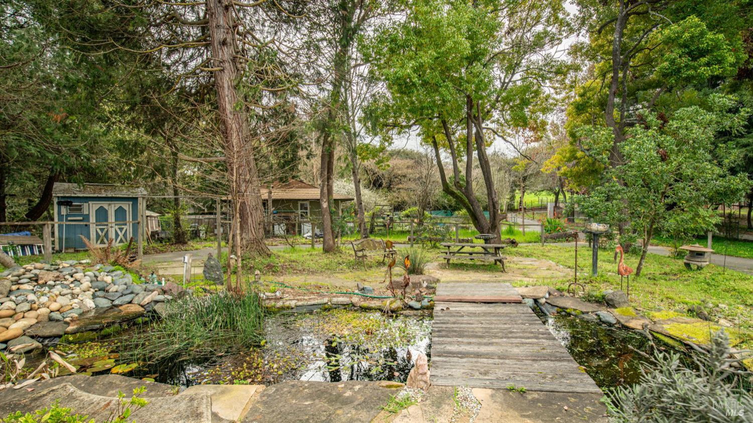 Detail Gallery Image 7 of 99 For 5932 Fredricks Rd, Sebastopol,  CA 95472 - 4 Beds | 4 Baths