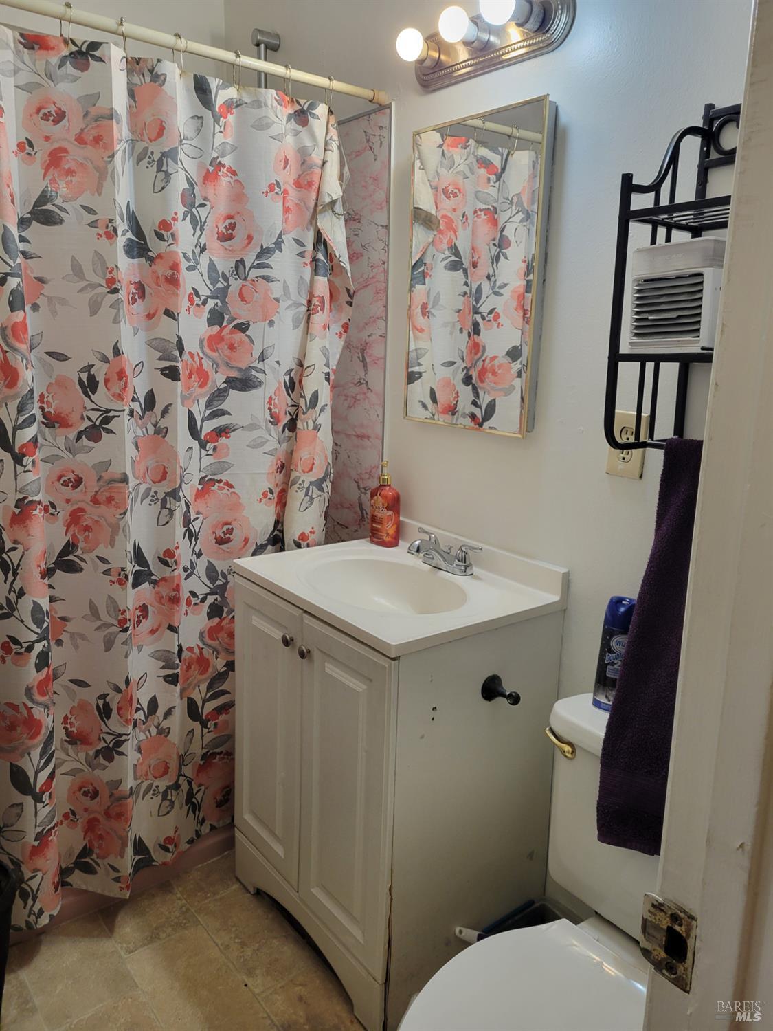 Detail Gallery Image 17 of 18 For 1038 Alabama St, Vallejo,  CA 94590 - – Beds | – Baths