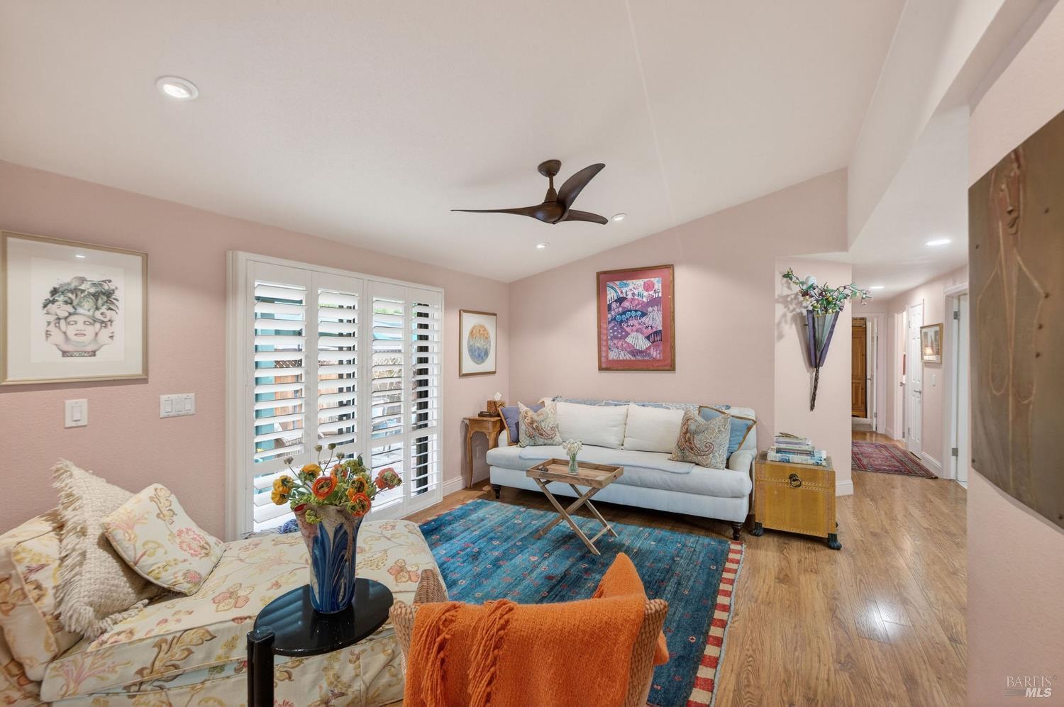 Detail Gallery Image 11 of 40 For 2 La Cuesta Ct, Saint Helena,  CA 94574 - 2 Beds | 2 Baths