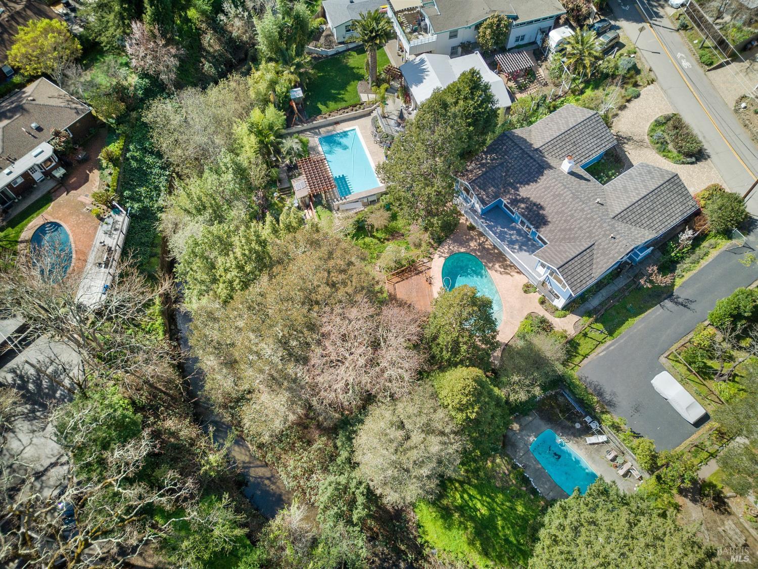 Detail Gallery Image 43 of 46 For 285 Cascade Dr, Fairfax,  CA 94930 - 4 Beds | 2 Baths