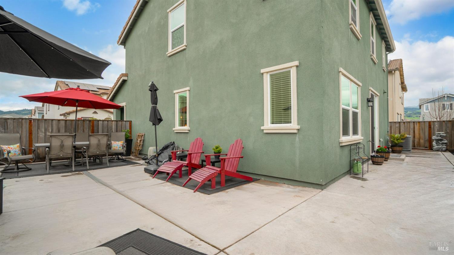 Detail Gallery Image 38 of 47 For 6083 Oak Leaf Pl, Rohnert Park,  CA 94928 - 4 Beds | 2/1 Baths