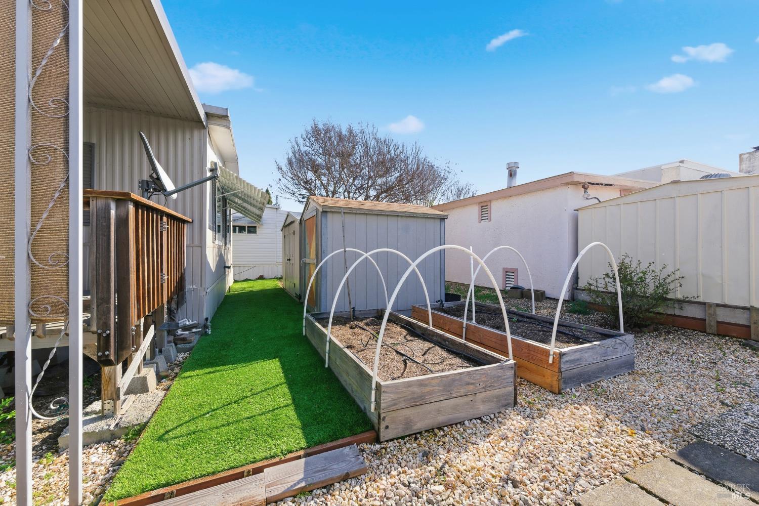 Detail Gallery Image 29 of 46 For 99 Hacienda Dr, Napa,  CA 94558 - 2 Beds | 2 Baths