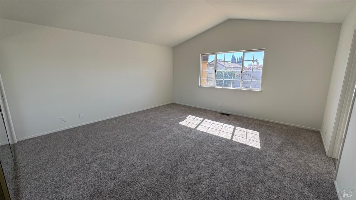 Detail Gallery Image 26 of 37 For 348 Stamper Cir, Suisun City,  CA 94585 - 3 Beds | 3 Baths