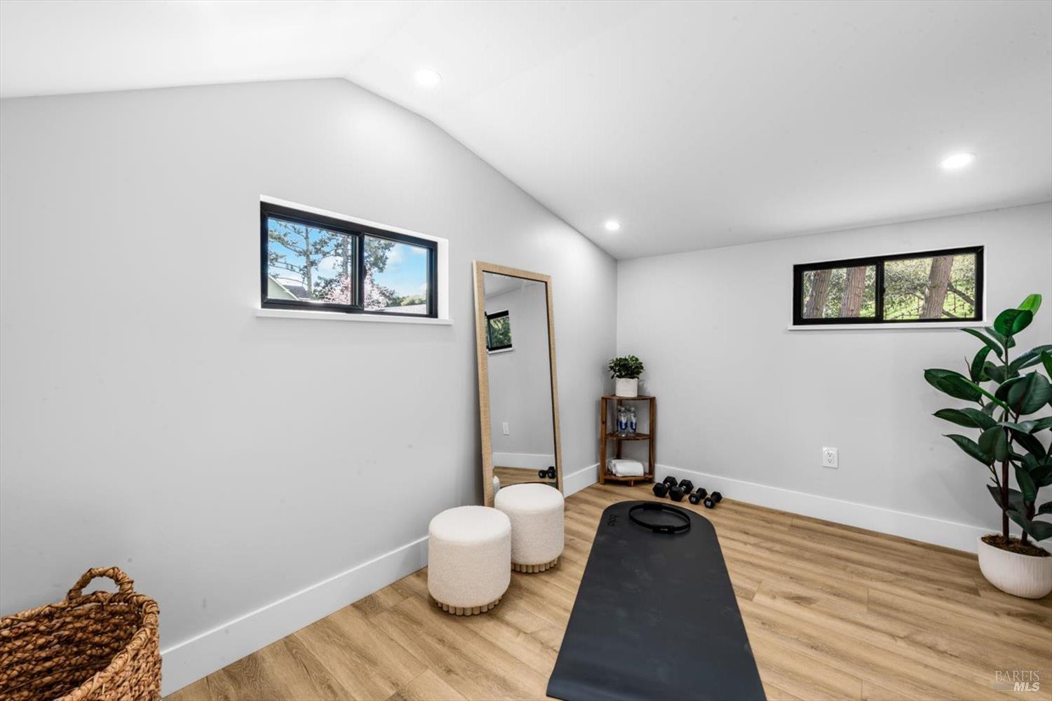 Detail Gallery Image 39 of 84 For 2192 1st Ave, Napa,  CA 94558 - 1 Beds | 1 Baths