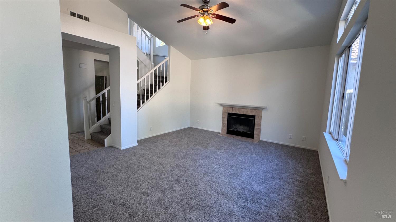 Detail Gallery Image 5 of 37 For 348 Stamper Cir, Suisun City,  CA 94585 - 3 Beds | 3 Baths