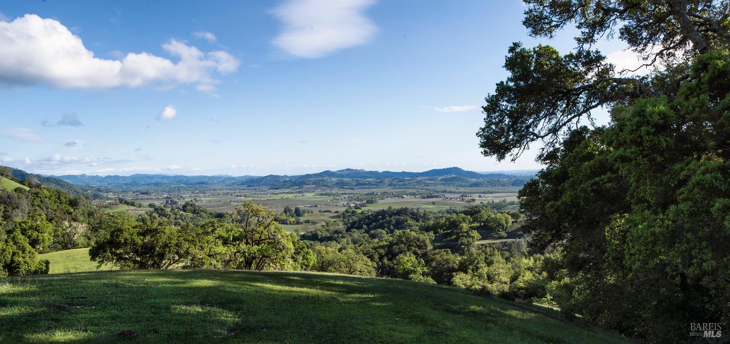 Detail Gallery Image 31 of 59 For 2700 Geysers Rd, Geyserville,  CA 95441 - 3 Beds | 2 Baths