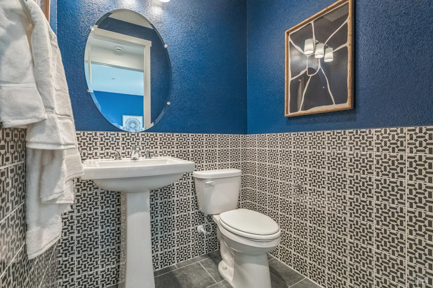 Detail Gallery Image 35 of 39 For 701 Castle St, Oakley,  CA 94561 - 5 Beds | 4/1 Baths