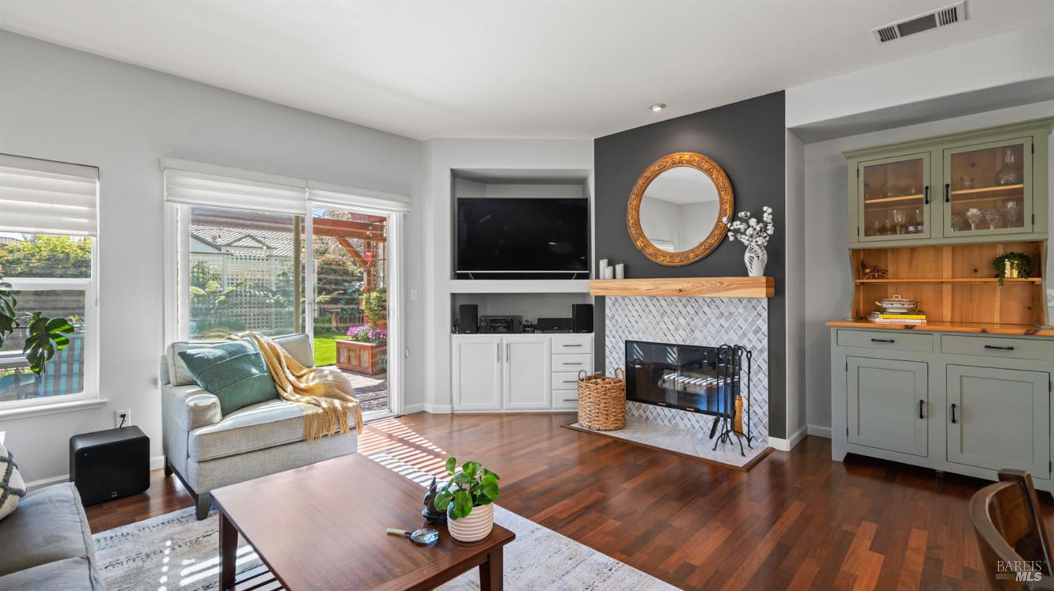 Detail Gallery Image 11 of 79 For 5244 Tuscany Dr, Fairfield,  CA 94534 - 4 Beds | 2/1 Baths