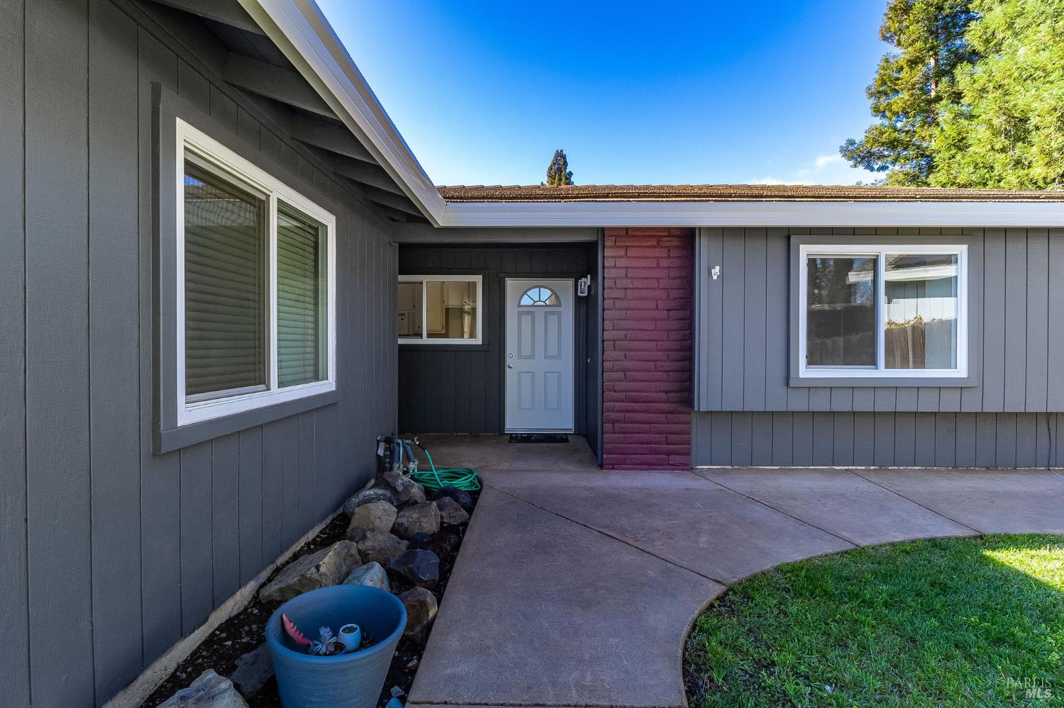 Detail Gallery Image 8 of 94 For 1155 Mulberry Ln, Dixon,  CA 95620 - 4 Beds | 2 Baths