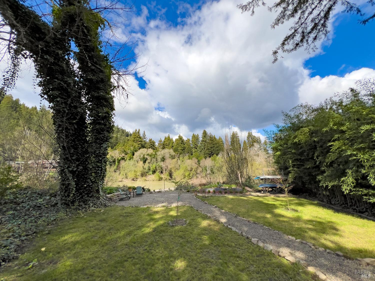 Detail Gallery Image 36 of 67 For 16620 Guernewood Rd, Guerneville,  CA 95446 - 4 Beds | 3 Baths