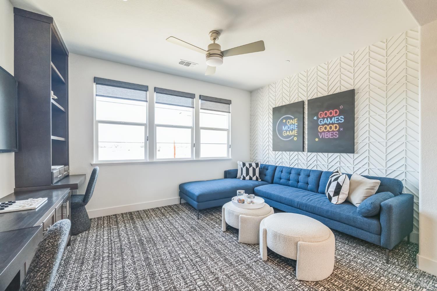 Detail Gallery Image 28 of 39 For 701 Castle St, Oakley,  CA 94561 - 5 Beds | 4/1 Baths