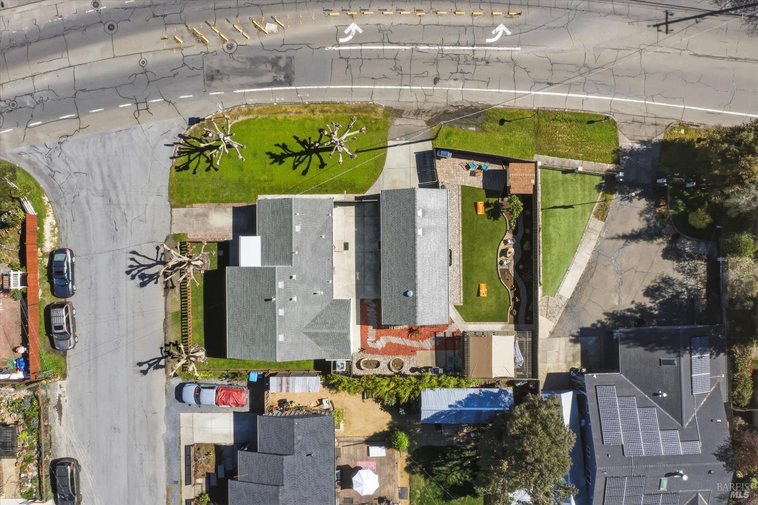 Detail Gallery Image 47 of 52 For 1136 Poppy Dr, Santa Rosa,  CA 95404 - 3 Beds | 2 Baths