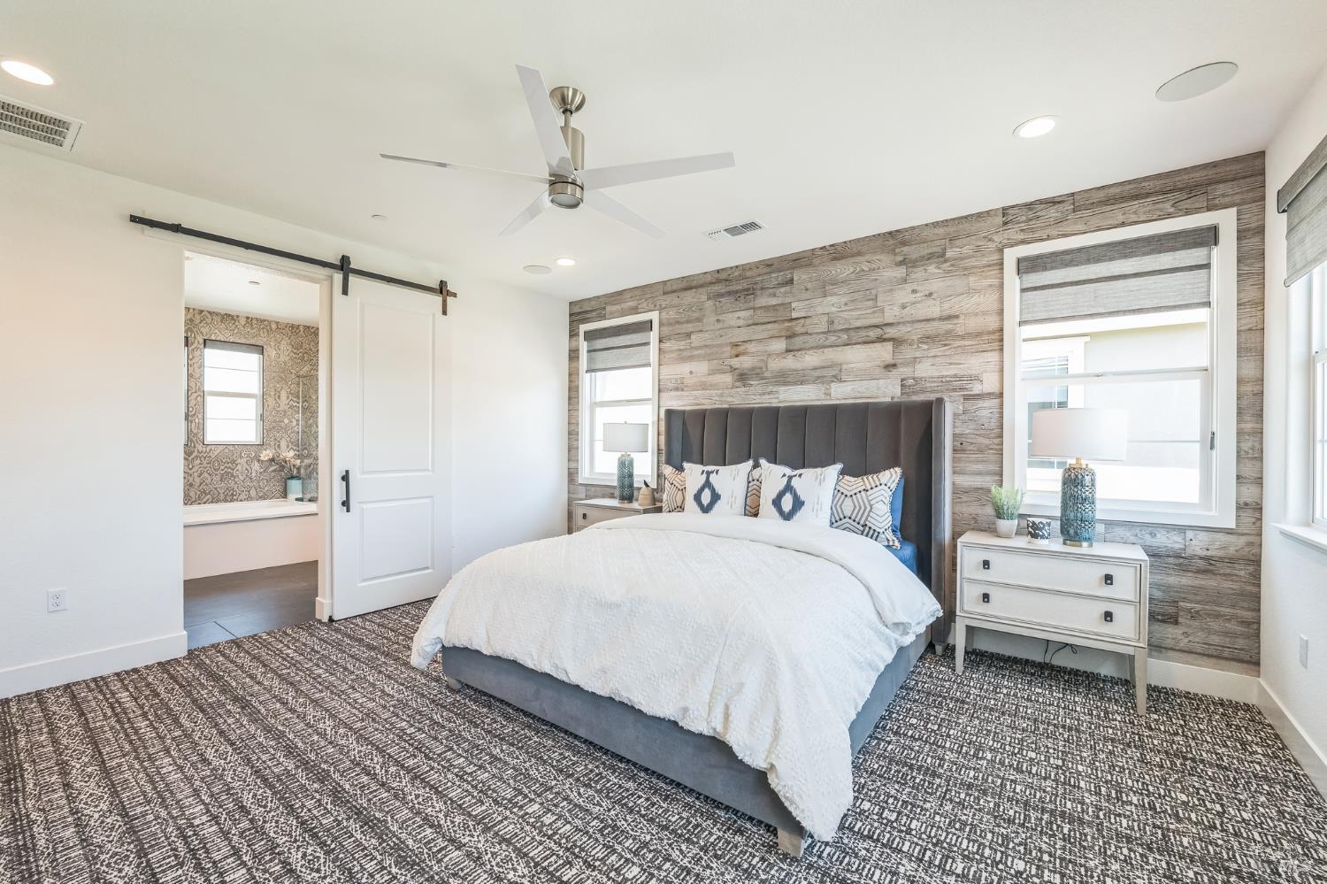 Detail Gallery Image 33 of 39 For 701 Castle St, Oakley,  CA 94561 - 5 Beds | 4/1 Baths