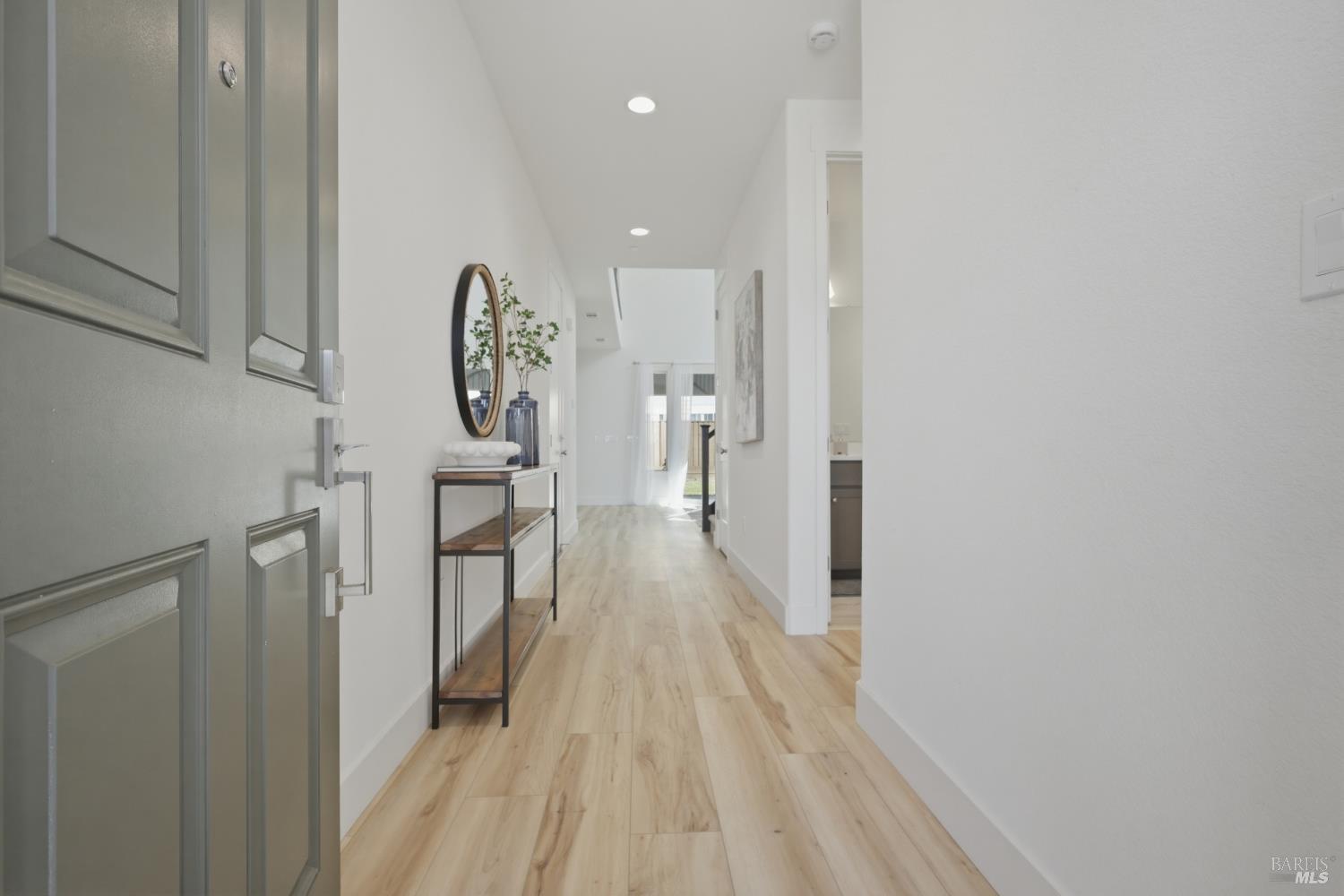 Detail Gallery Image 2 of 29 For 1588 Nightfall Ln, Fairfield,  CA 94533 - 4 Beds | 3 Baths