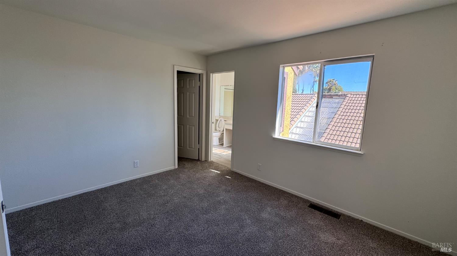 Detail Gallery Image 19 of 37 For 348 Stamper Cir, Suisun City,  CA 94585 - 3 Beds | 3 Baths