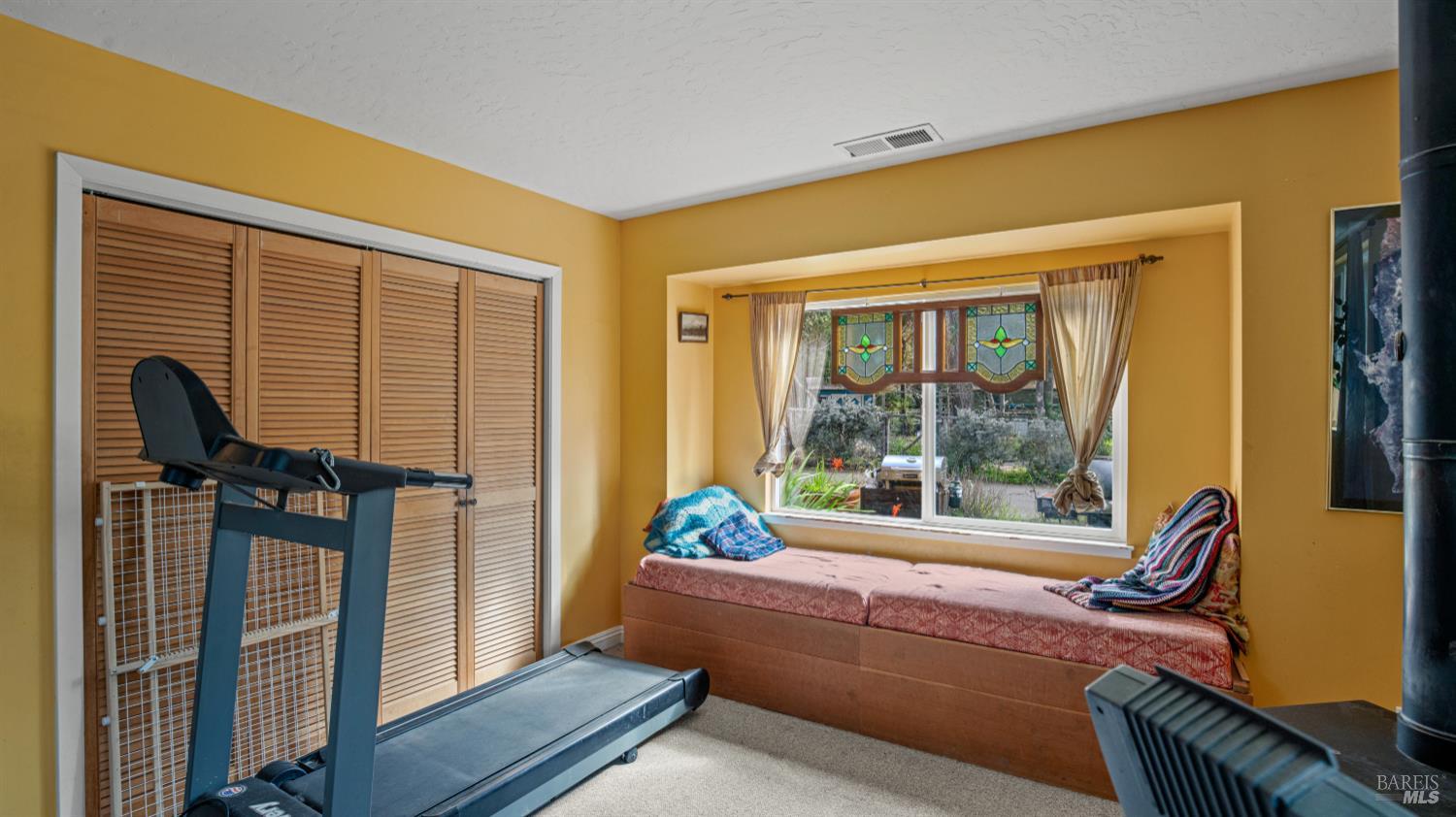 Detail Gallery Image 20 of 99 For 5932 Fredricks Rd, Sebastopol,  CA 95472 - 4 Beds | 4 Baths