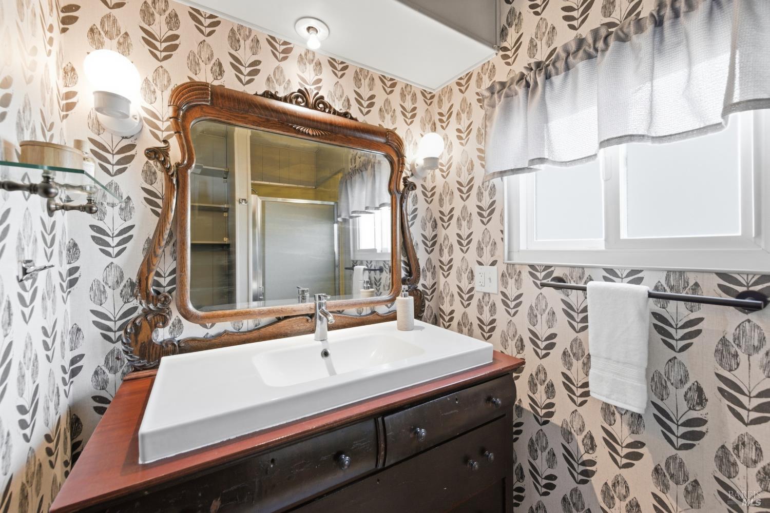 Detail Gallery Image 23 of 46 For 99 Hacienda Dr, Napa,  CA 94558 - 2 Beds | 2 Baths