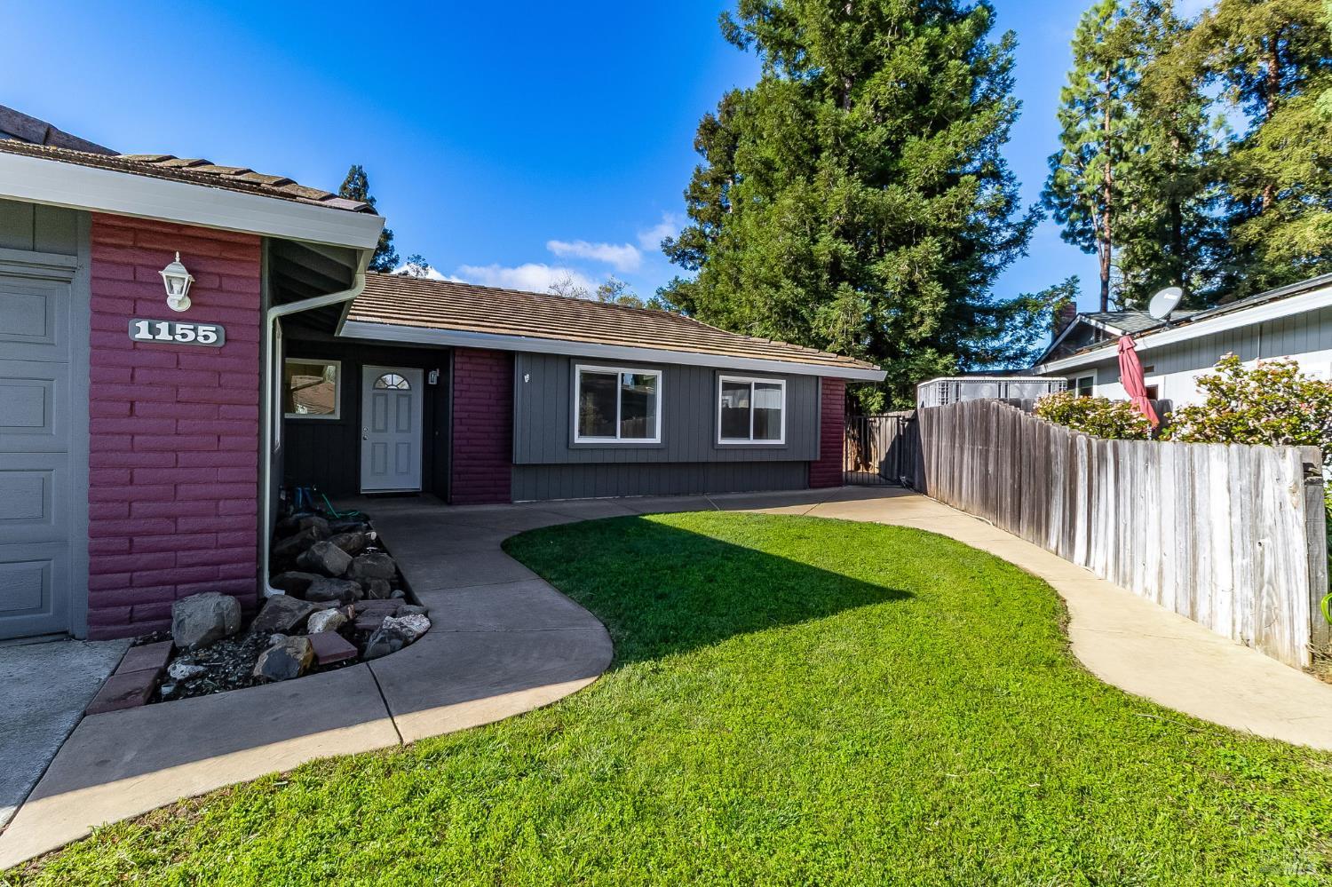 Detail Gallery Image 7 of 94 For 1155 Mulberry Ln, Dixon,  CA 95620 - 4 Beds | 2 Baths