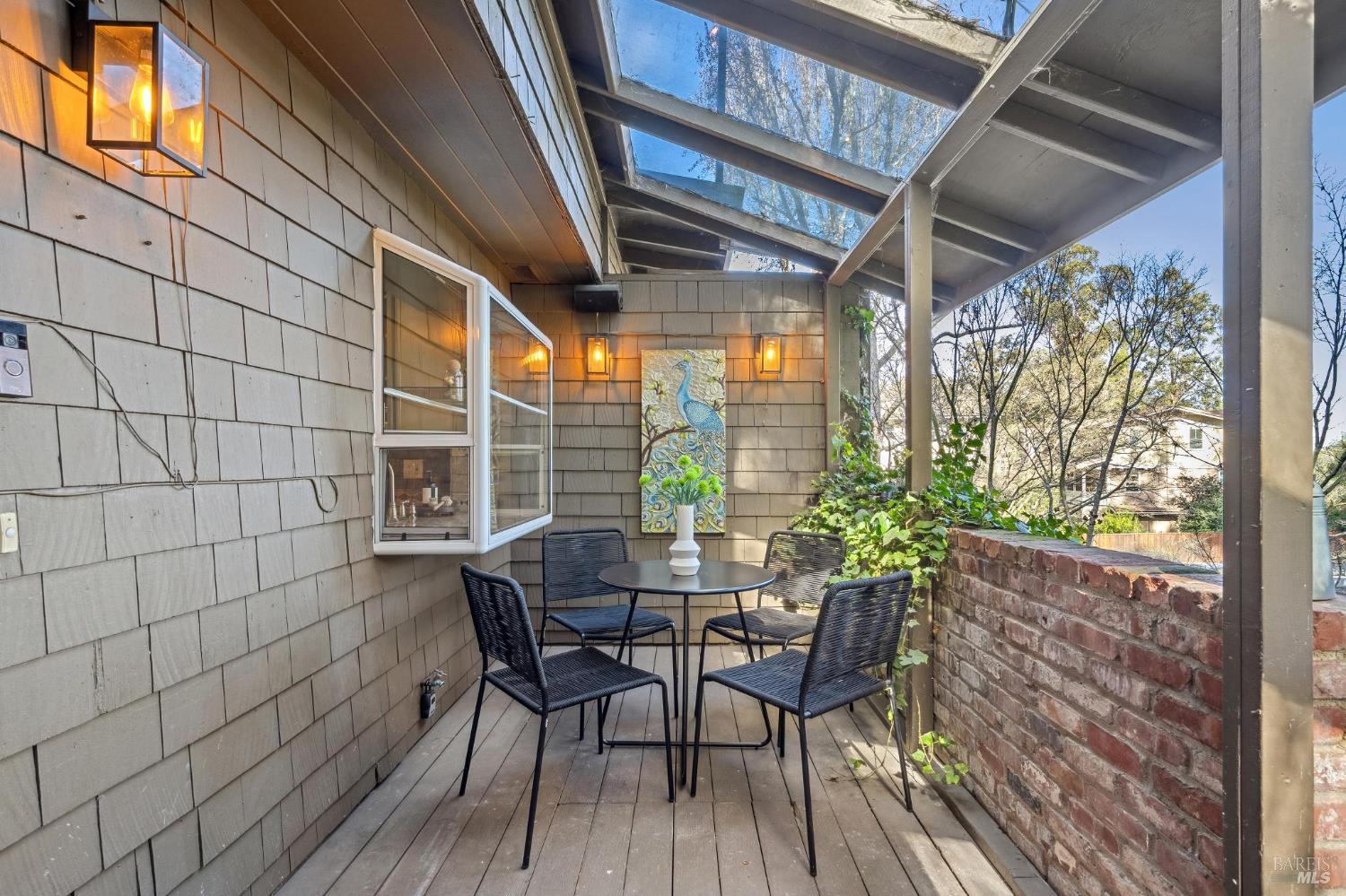 Detail Gallery Image 14 of 18 For 1411 Casa Buena Dr #13,  Corte Madera,  CA 94925 - 3 Beds | 2 Baths