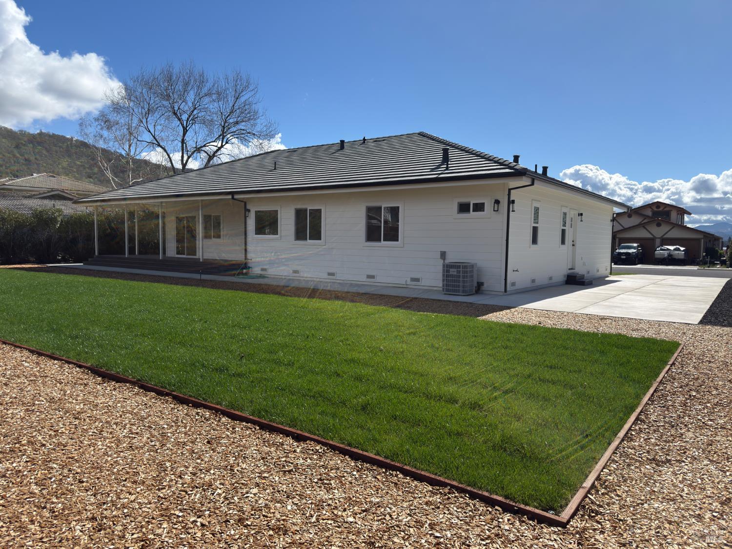 Detail Gallery Image 39 of 43 For 8388 Paradise Lagoon Dr, Lucerne,  CA 95458 - 3 Beds | 3 Baths