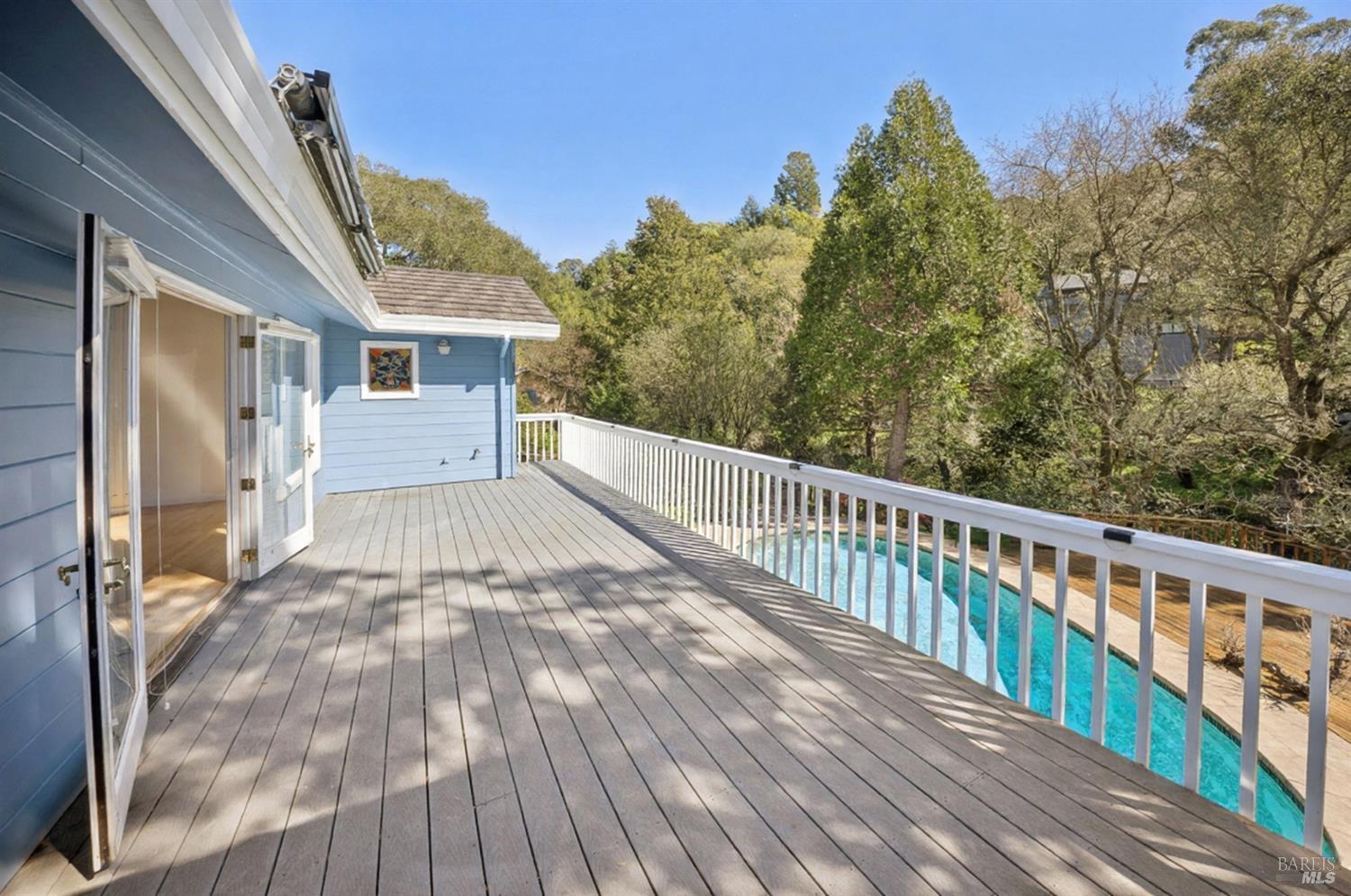 Detail Gallery Image 23 of 46 For 285 Cascade Dr, Fairfax,  CA 94930 - 4 Beds | 2 Baths