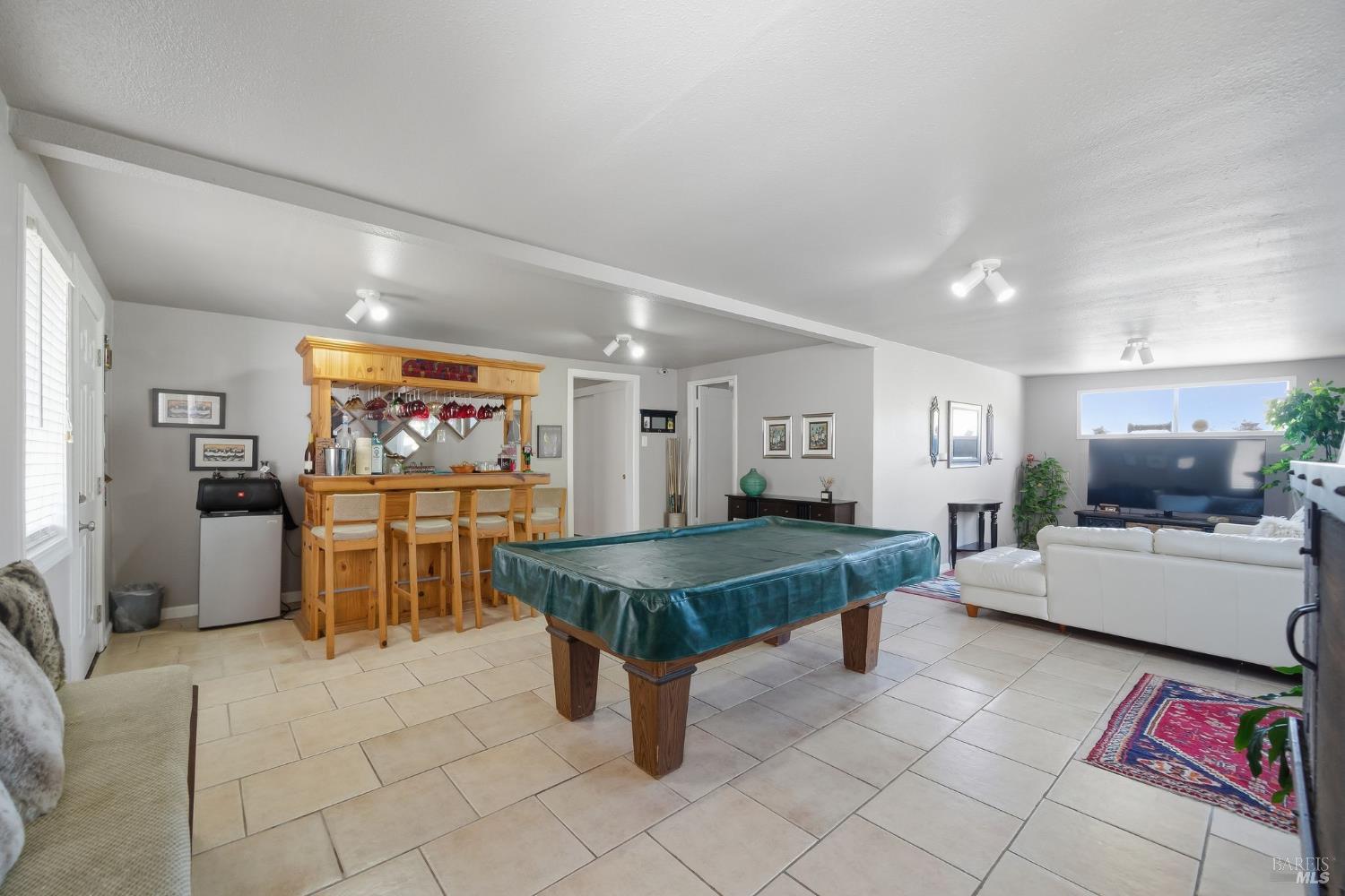 Detail Gallery Image 15 of 28 For 964 Sonoma St, Richmond,  CA 94805 - 3 Beds | 1/1 Baths