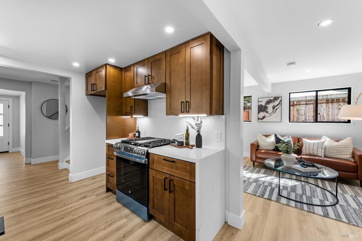 Detail Gallery Image 19 of 84 For 2192 1st Ave, Napa,  CA 94558 - 1 Beds | 1 Baths