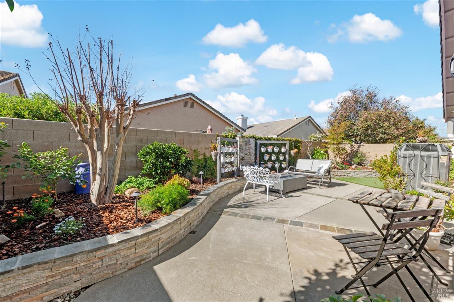 Detail Gallery Image 32 of 54 For 319 Trellis Ln, Vacaville,  CA 95687 - 2 Beds | 2 Baths