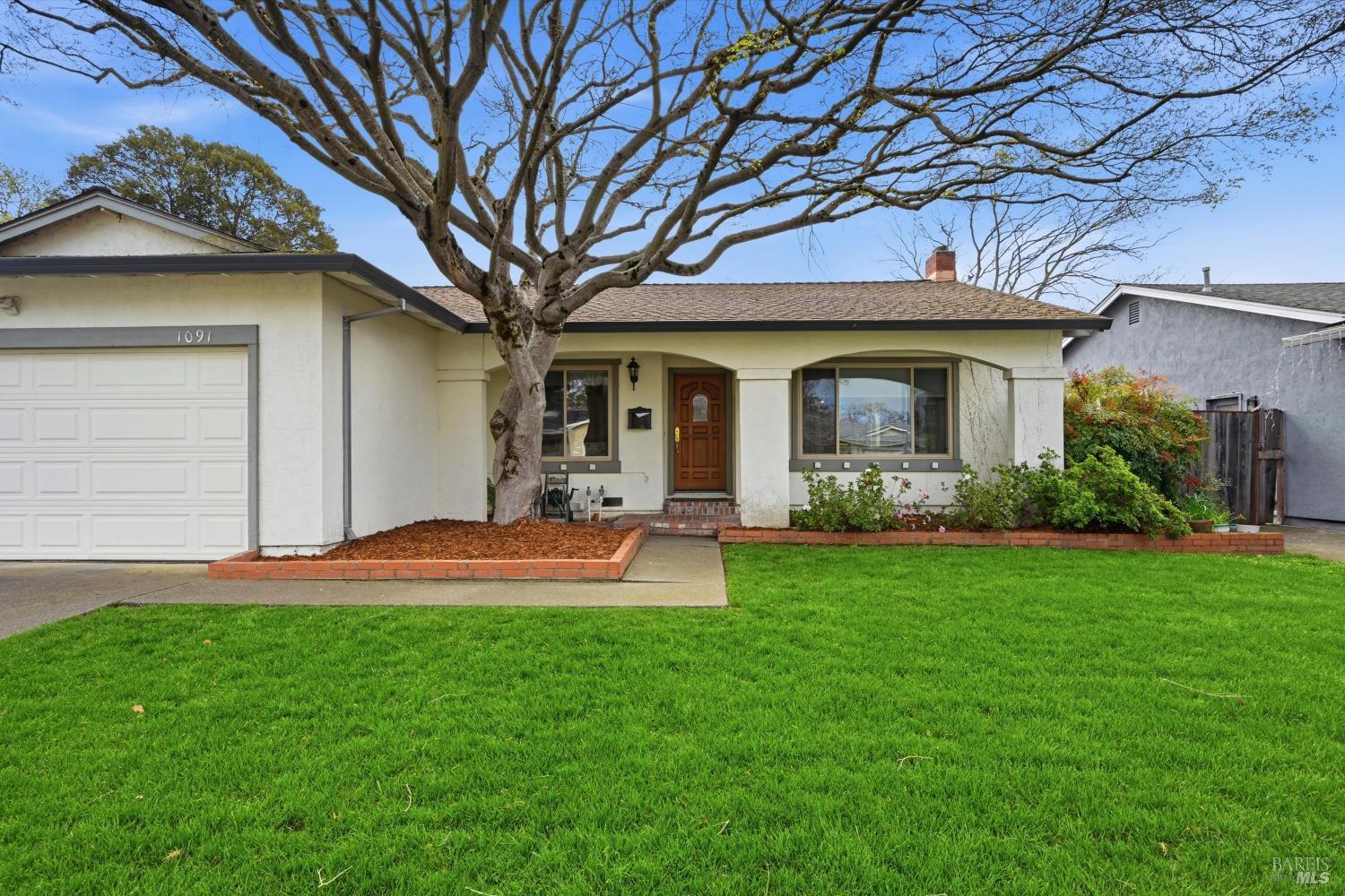 Detail Gallery Image 21 of 25 For 1091 Cayetano Dr, Napa,  CA 94559 - 3 Beds | 2 Baths