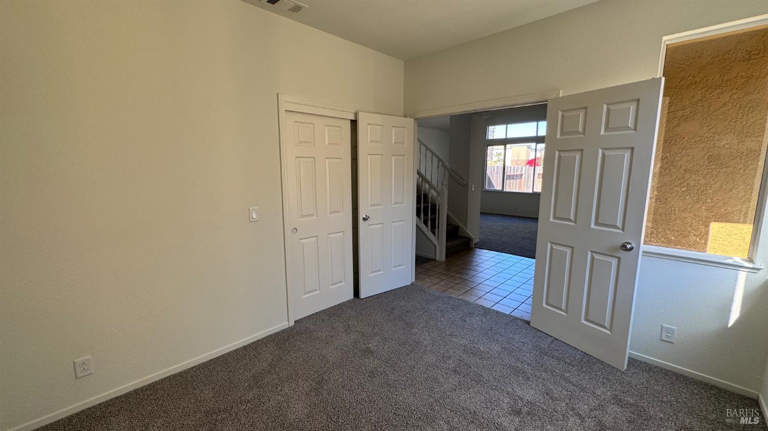 Detail Gallery Image 14 of 37 For 348 Stamper Cir, Suisun City,  CA 94585 - 3 Beds | 3 Baths