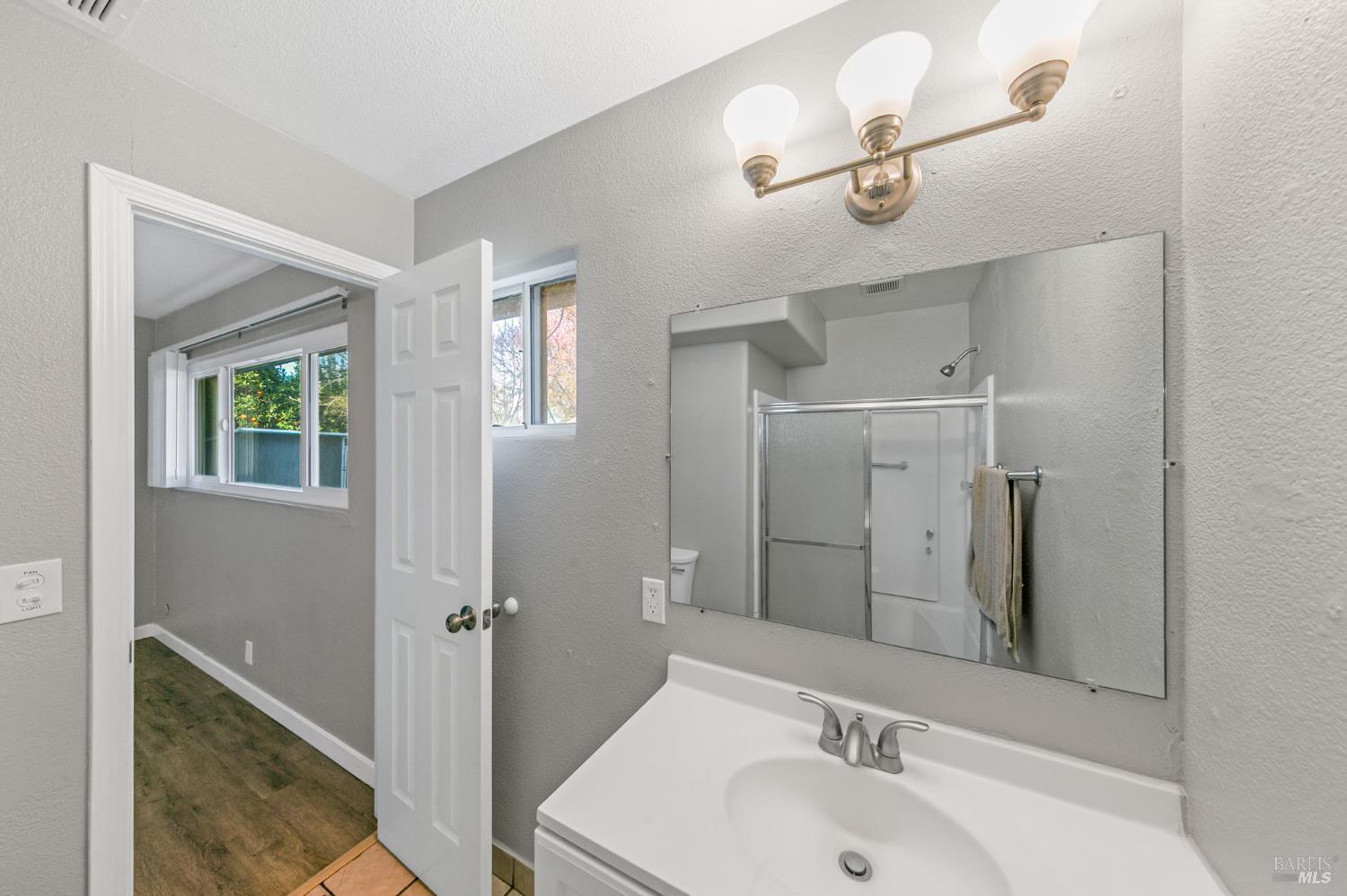 Detail Gallery Image 27 of 48 For 450 Priddy Dr, Dixon,  CA 95620 - 4 Beds | 2 Baths