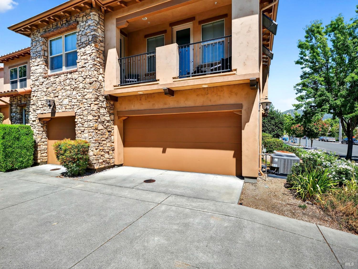 Detail Gallery Image 46 of 48 For 180 Healdsburg Ave a,  Cloverdale,  CA 95425 - 3 Beds | 2/1 Baths