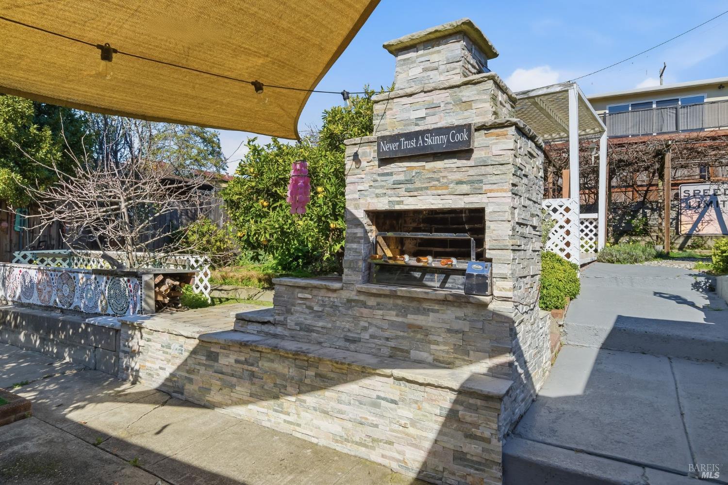 Detail Gallery Image 22 of 28 For 964 Sonoma St, Richmond,  CA 94805 - 3 Beds | 1/1 Baths