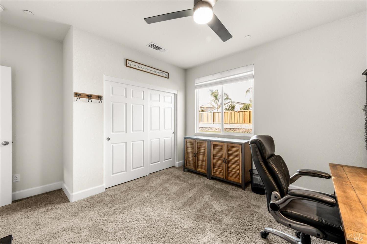 Detail Gallery Image 41 of 97 For 710 Fielding Way, Dixon,  CA 95620 - 5 Beds | 4 Baths