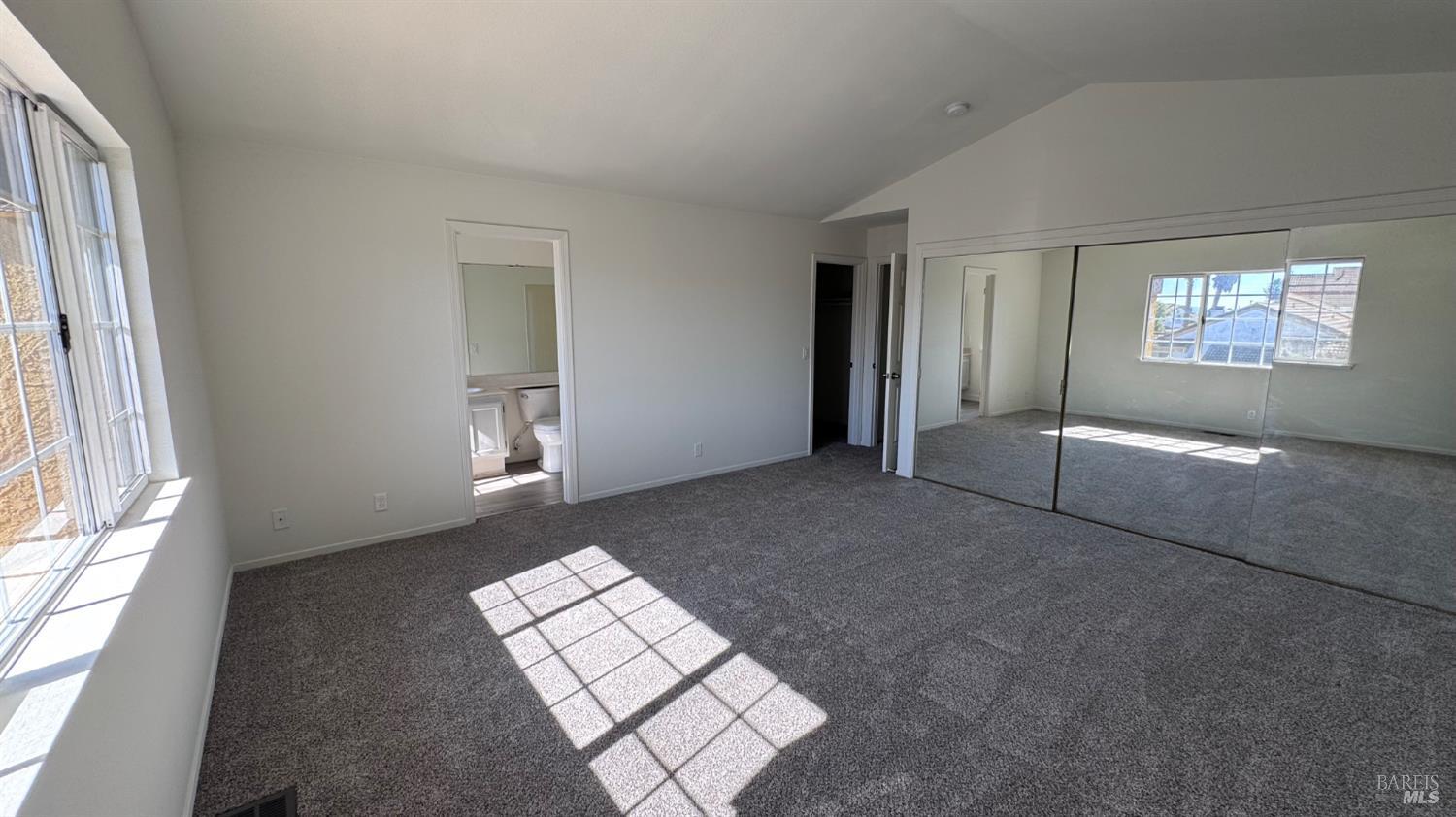 Detail Gallery Image 28 of 37 For 348 Stamper Cir, Suisun City,  CA 94585 - 3 Beds | 3 Baths