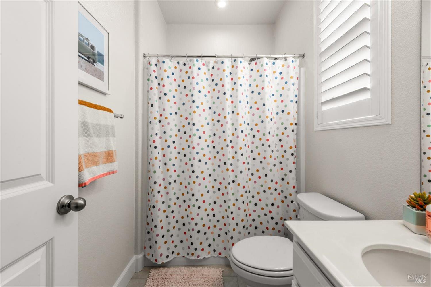 Detail Gallery Image 64 of 97 For 710 Fielding Way, Dixon,  CA 95620 - 5 Beds | 4 Baths