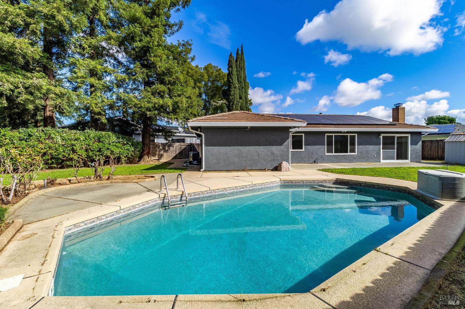 Detail Gallery Image 2 of 94 For 1155 Mulberry Ln, Dixon,  CA 95620 - 4 Beds | 2 Baths