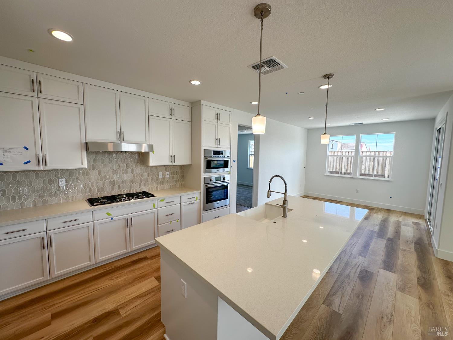 Detail Gallery Image 2 of 13 For 416 June Ct, Oakley,  CA 94561 - 5 Beds | 4/1 Baths