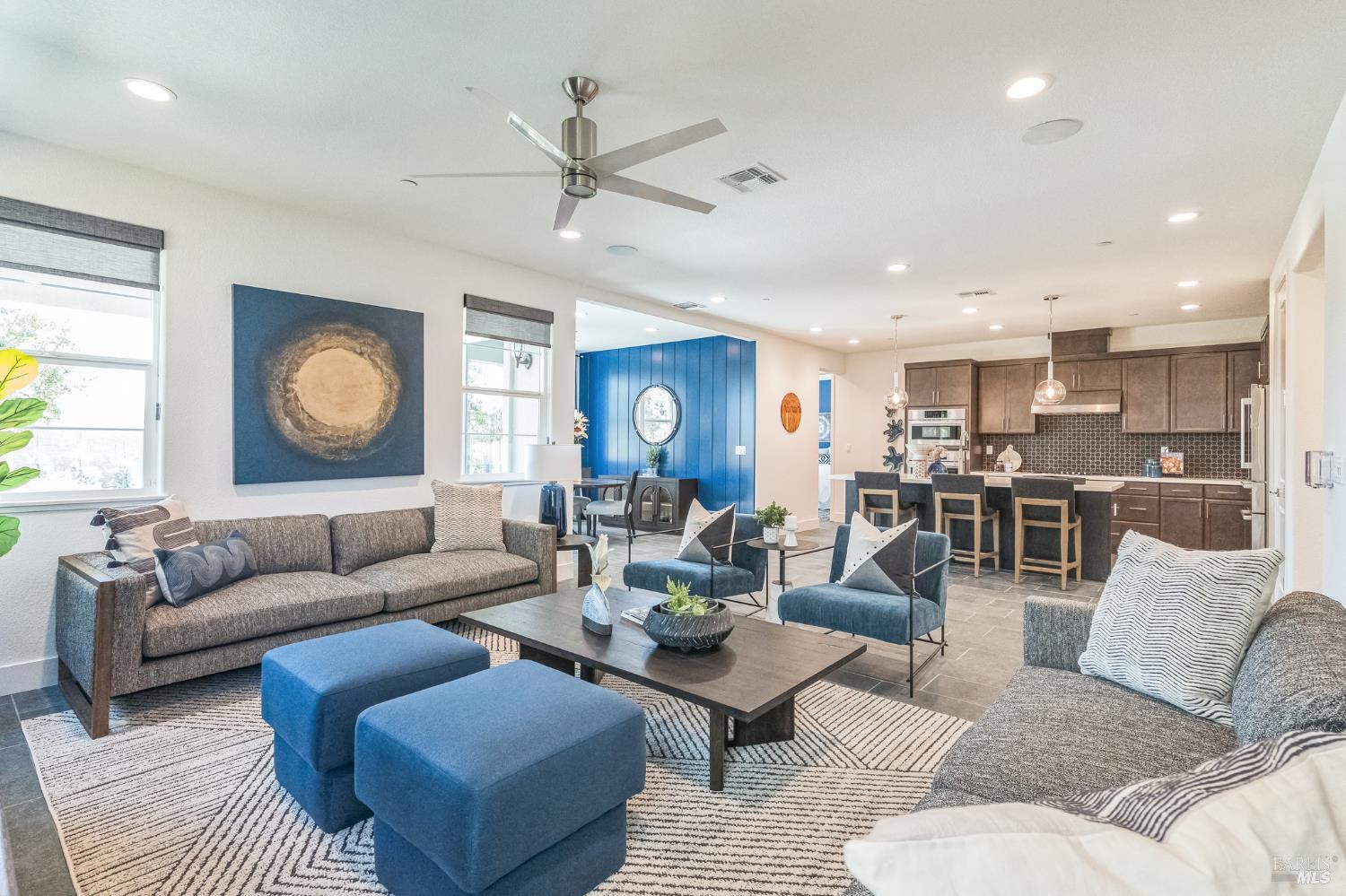 Detail Gallery Image 13 of 39 For 701 Castle St, Oakley,  CA 94561 - 5 Beds | 4/1 Baths