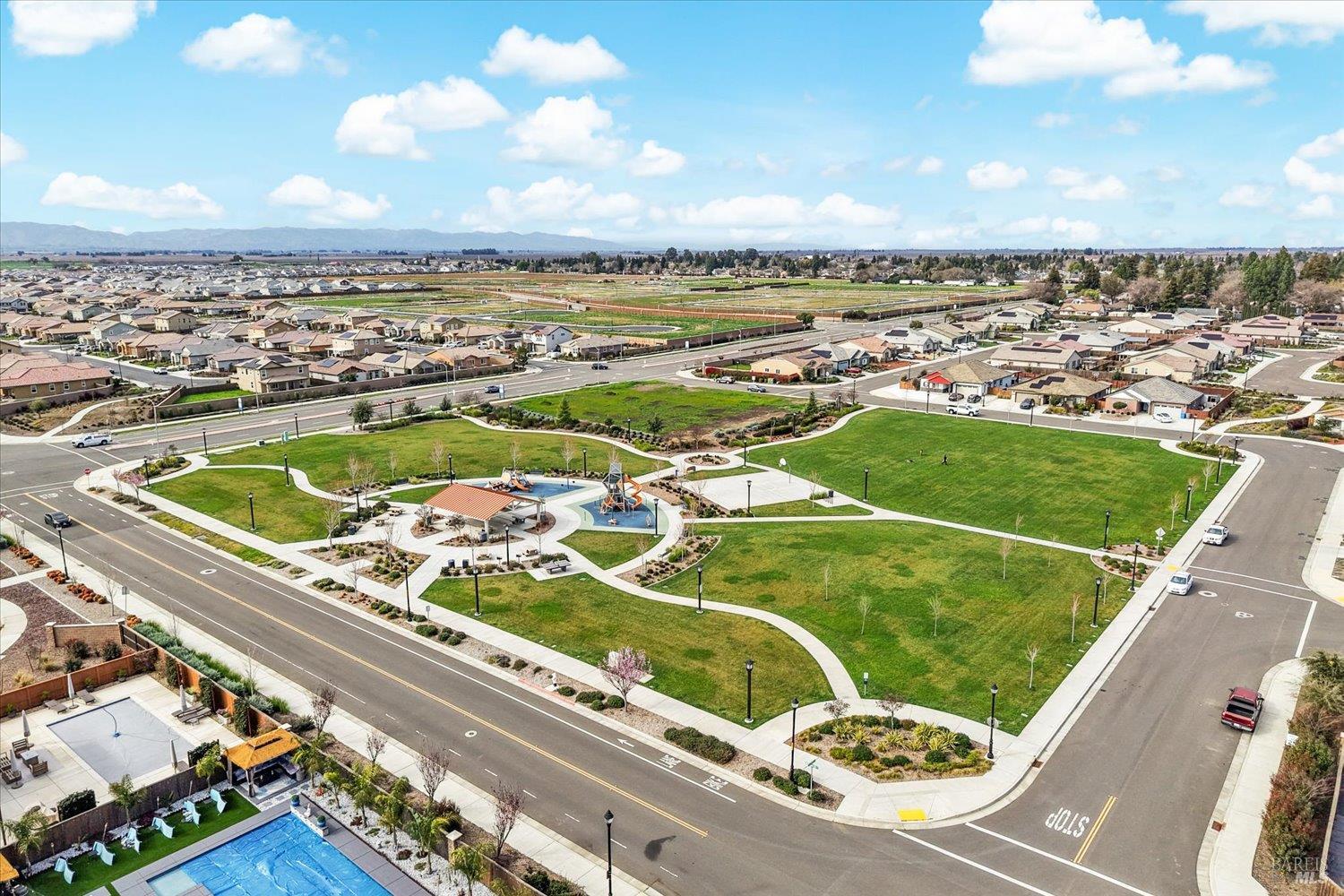 Detail Gallery Image 91 of 97 For 710 Fielding Way, Dixon,  CA 95620 - 5 Beds | 4 Baths