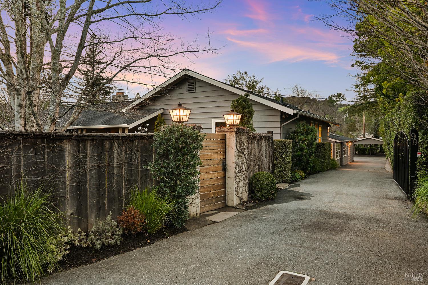 Detail Gallery Image 89 of 90 For 99 Fawn Dr, San Anselmo,  CA 94960 - 4 Beds | 4 Baths