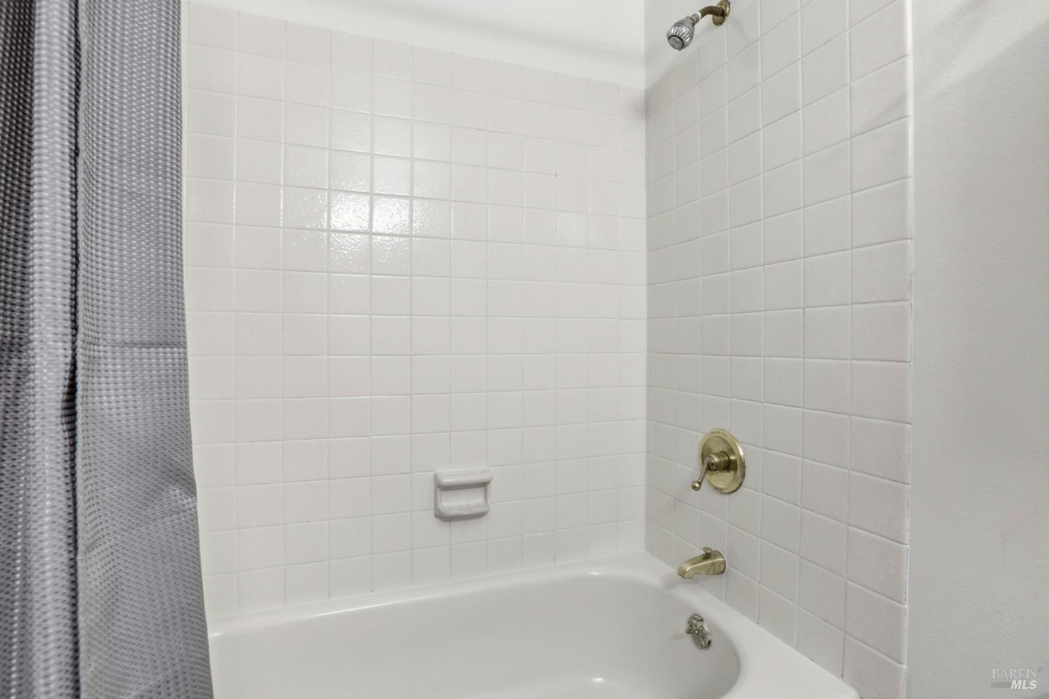 Detail Gallery Image 22 of 44 For 823 via Casitas Unkn, Greenbrae,  CA 94904 - 2 Beds | 2 Baths