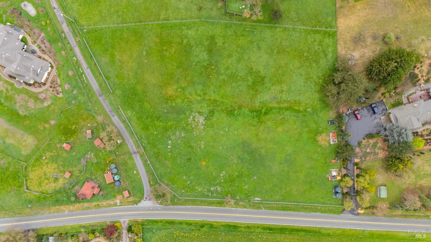 Detail Gallery Image 3 of 19 For 1226 Madrone Ave, Cotati,  CA 94931 - – Beds | – Baths