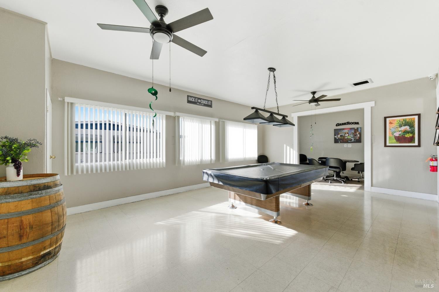 Detail Gallery Image 35 of 46 For 99 Hacienda Dr, Napa,  CA 94558 - 2 Beds | 2 Baths