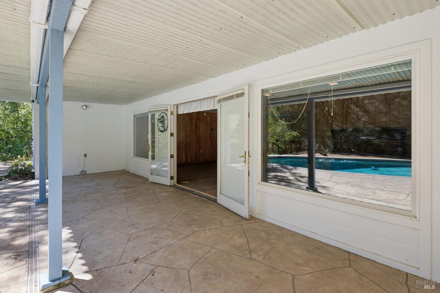 Detail Gallery Image 36 of 46 For 285 Cascade Dr, Fairfax,  CA 94930 - 4 Beds | 2 Baths