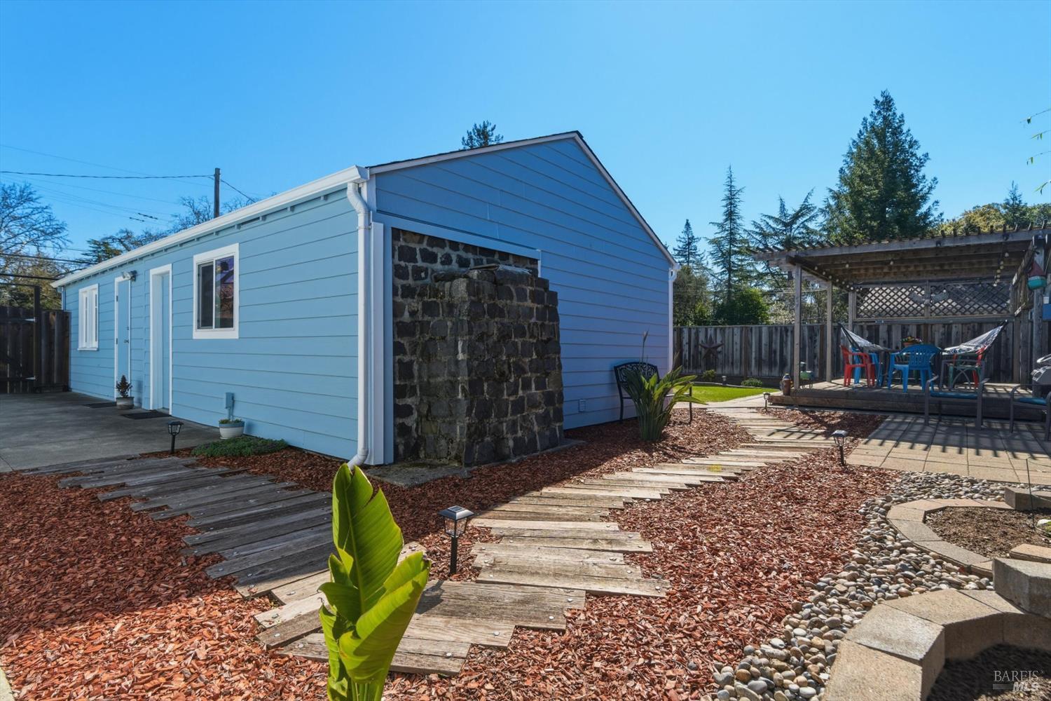 Detail Gallery Image 29 of 52 For 1136 Poppy Dr, Santa Rosa,  CA 95404 - 3 Beds | 2 Baths