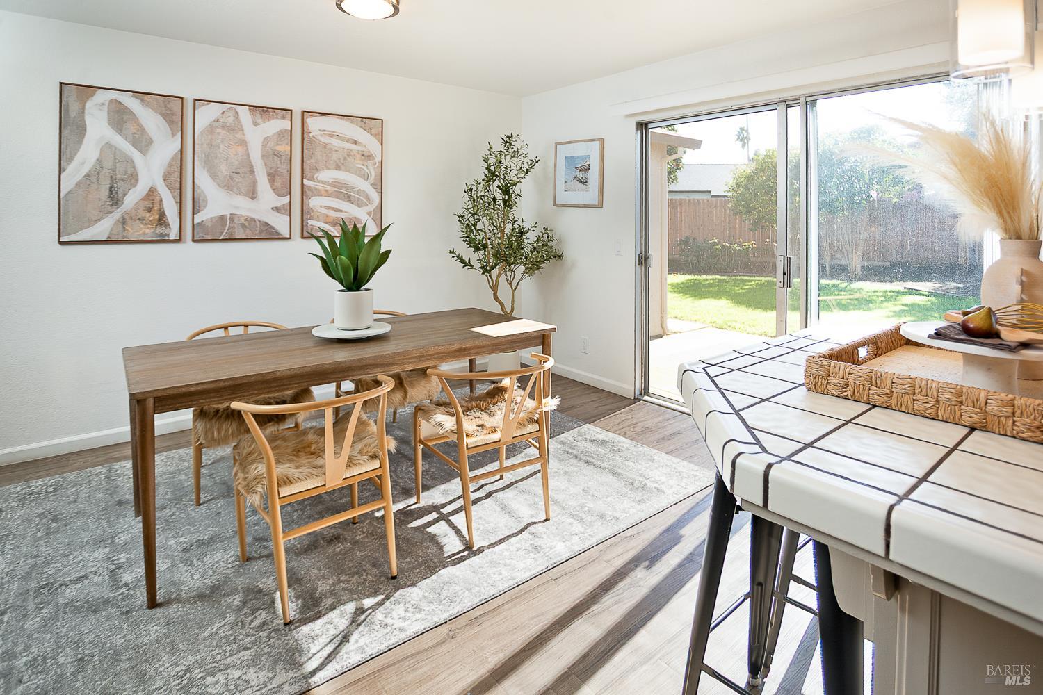 Detail Gallery Image 17 of 49 For 775 Cahill Ct, Dixon,  CA 95620 - 4 Beds | 2 Baths