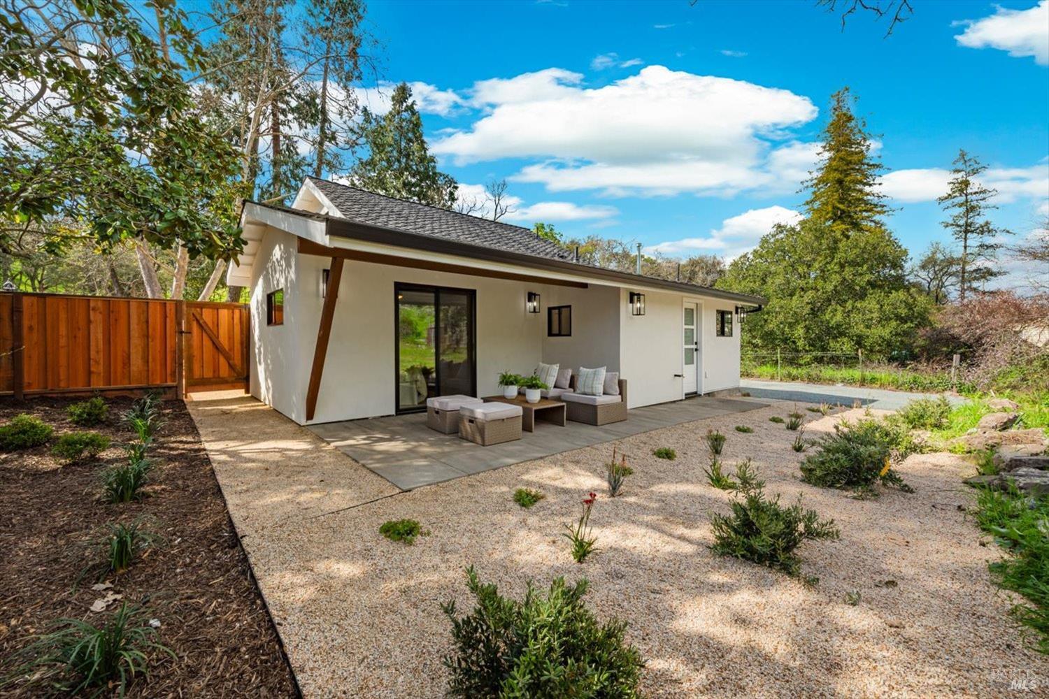 Detail Gallery Image 49 of 84 For 2192 1st Ave, Napa,  CA 94558 - 1 Beds | 1 Baths