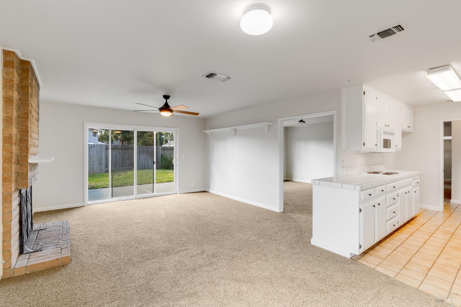 Detail Gallery Image 3 of 94 For 1155 Mulberry Ln, Dixon,  CA 95620 - 4 Beds | 2 Baths