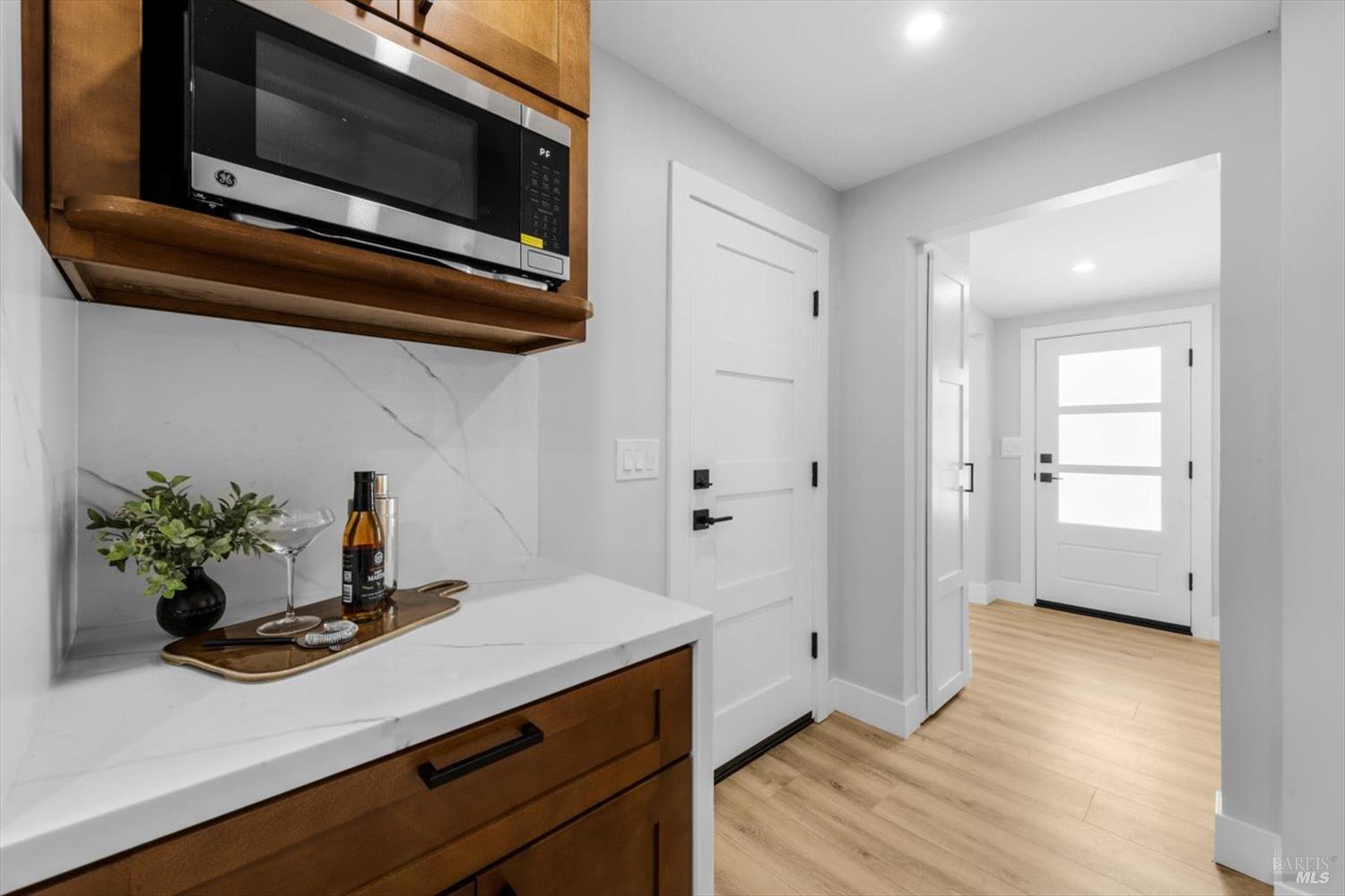 Detail Gallery Image 26 of 84 For 2192 1st Ave, Napa,  CA 94558 - 1 Beds | 1 Baths